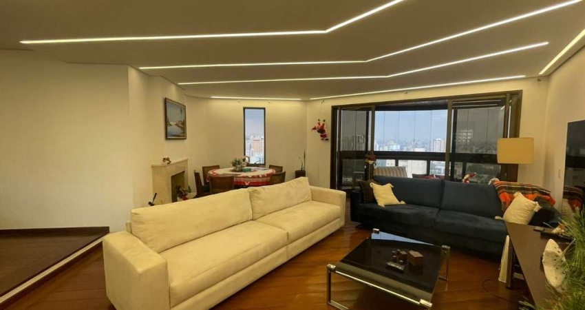 Apartamento tipo para venda com 4 quartos, sendo 4 suítes, 219m²