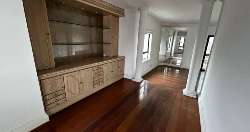 Cobertura para venda com 4 quartos, sendo 2 suítes, 348m²