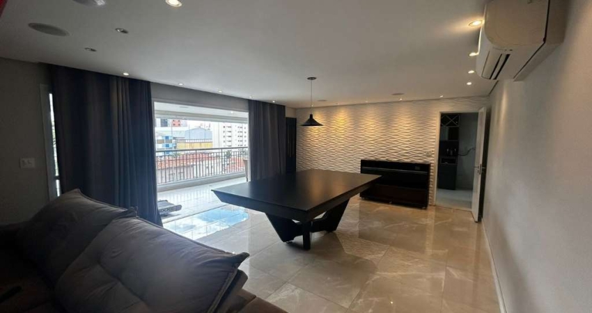 Apartamento tipo para venda com 4 quartos, sendo 4 suítes, 246m²