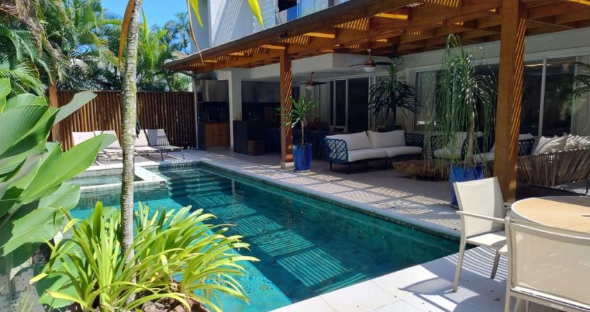 Casa no condomínio Blue Bay para locação com 5 quartos, sendo 5 suítes, 400m²