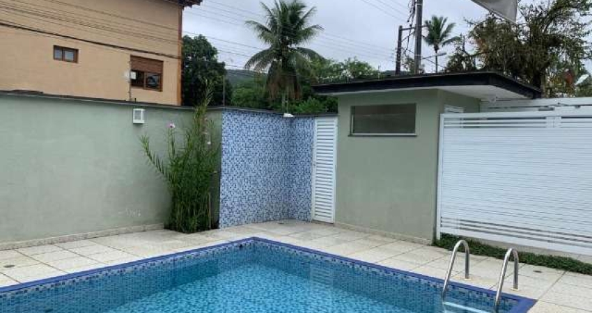Casa em condomínio para venda e locação com 3 quartos, sendo 3 suítes, 108m²