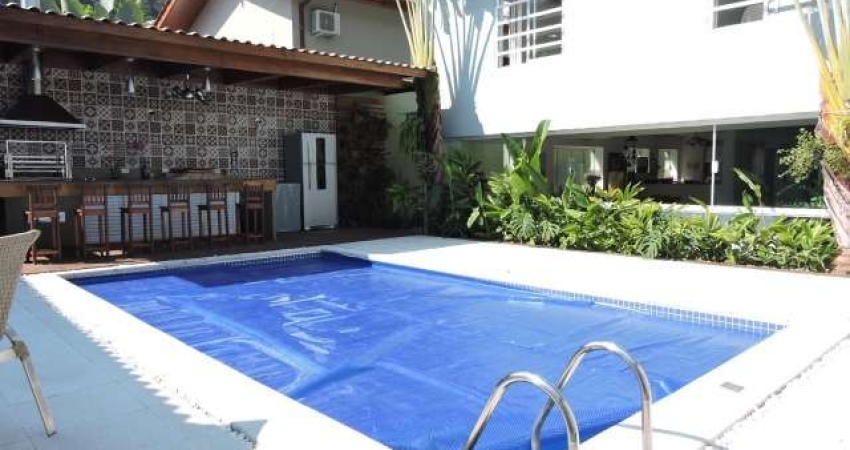 Sobrado para venda em Juquehy com 5 quartos, sendo 5 suítes, 240m²