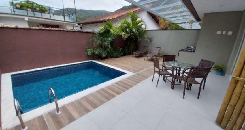 Casa em condomínio para venda com 3 quartos, sendo 3 suítes, 160m²