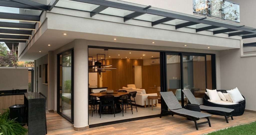 Casa no condomínio Blue Bay para venda com 4 quartos, sendo 4 suítes, 200m²