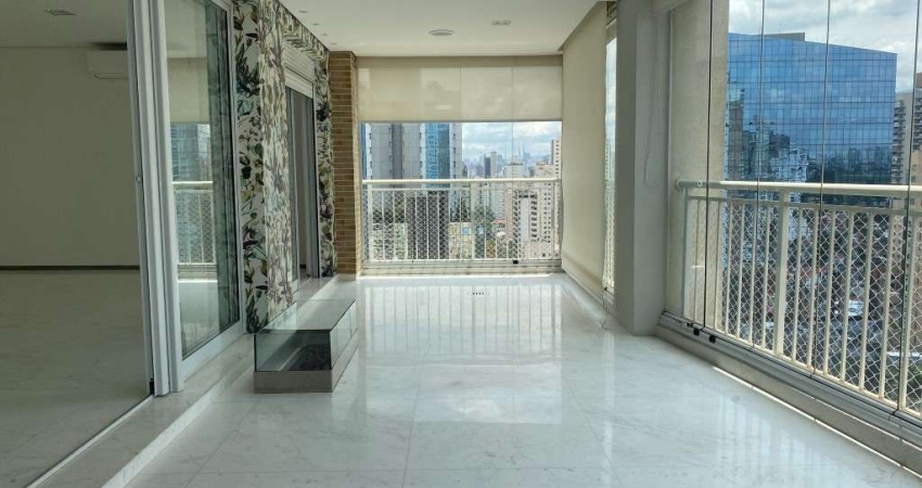 Apartamento tipo para venda com 2 quartos, sendo 2 suítes, 185m²