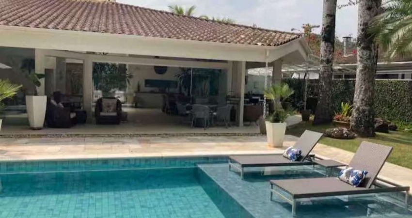 Casa no condomínio BRISAS DO UNA para venda com 4 quartos, sendo 4 suítes, 400m²