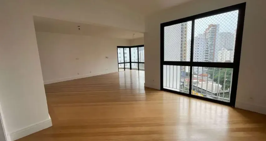 Apartamento tipo para venda em Moema com 3 quartos, sendo 3 suítes, 177m²