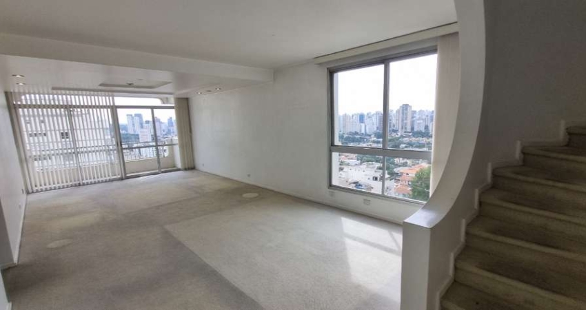 Cobertura para venda com 5 quartos, sendo 4 suítes, 325m²
