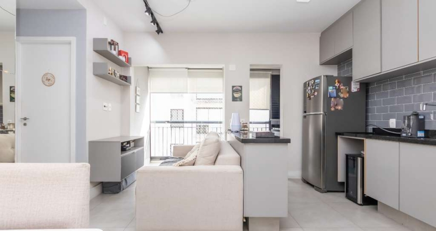 Apartamento tipo para venda com 2 quartos, sendo 1 suíte, 50m²