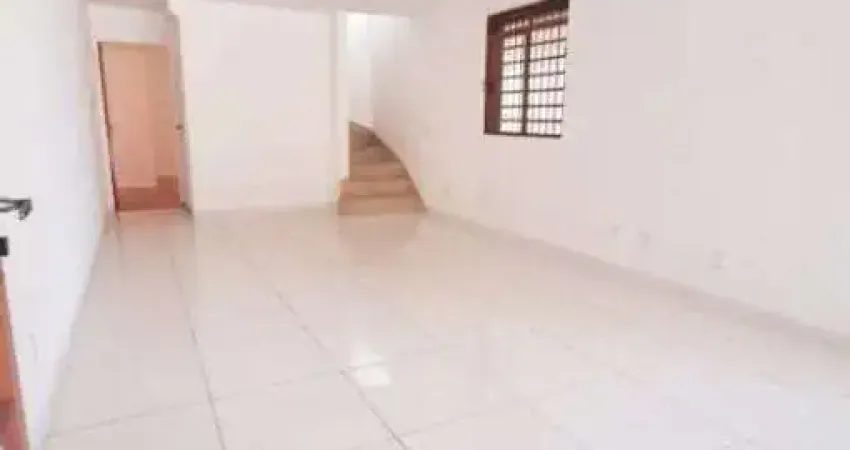 Casa tipo para venda em Vila Gertrudes com 5 quartos, sendo 2 suítes, 120m²