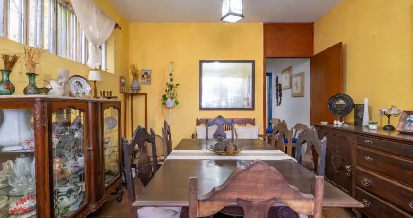 Casa tipo para venda em Vila Congonhas com 3 quartos, 209m²