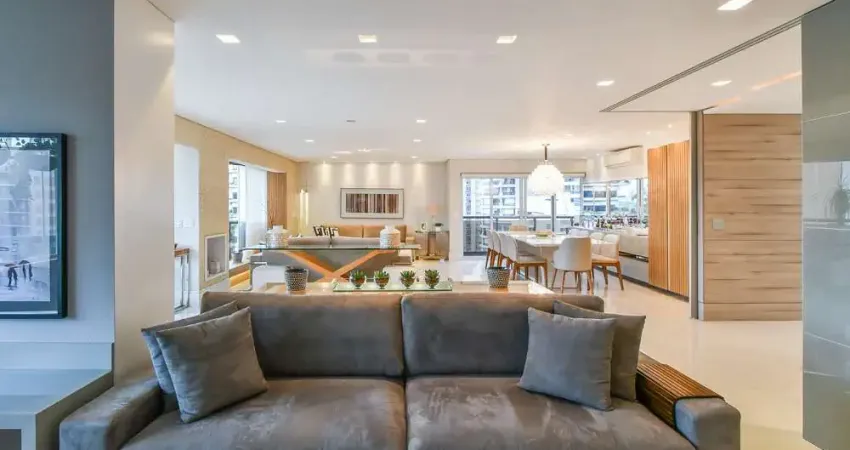 Apartamento tipo para venda em Vila Nova Conceição com 3 quartos, sendo 3 suítes, 244m²