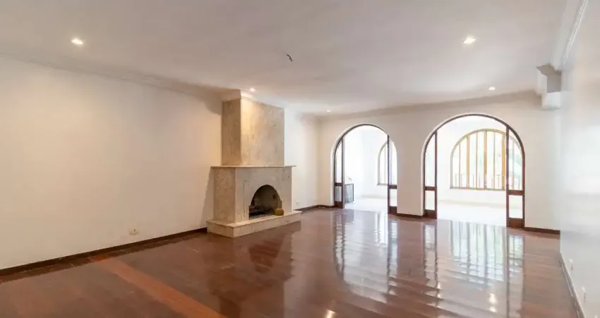 Casa no condomínio Condomínio Arcobaleno para venda com 5 quartos, sendo 3 suítes , 390m²