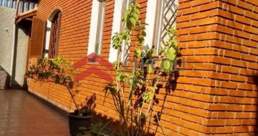 Casa com 2 quartos à venda na Professora Izaura Bayerlein, 44, Vila Monte Serrat, Cotia