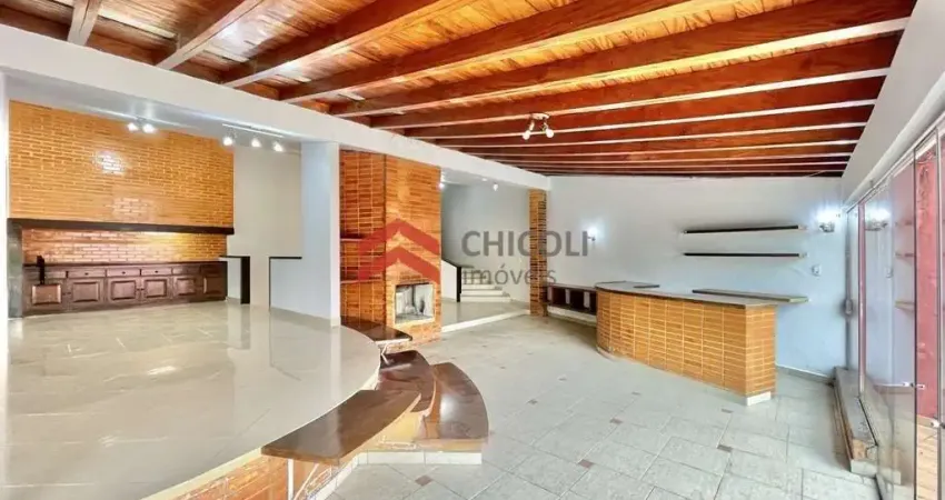 Chácara / sítio com 4 quartos à venda na Mariluz, 36, Chácara São João, Carapicuíba