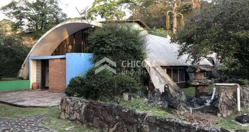 Casa com 4 quartos para alugar na Chácara Eliana, Cotia 