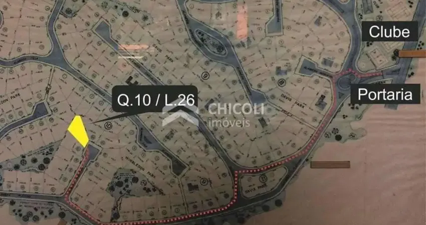 Terreno à venda no Jardim do Golf I, Jandira