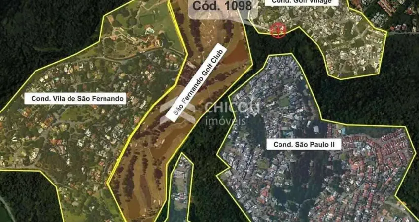 Terreno à venda no Golf Gardens, Carapicuíba