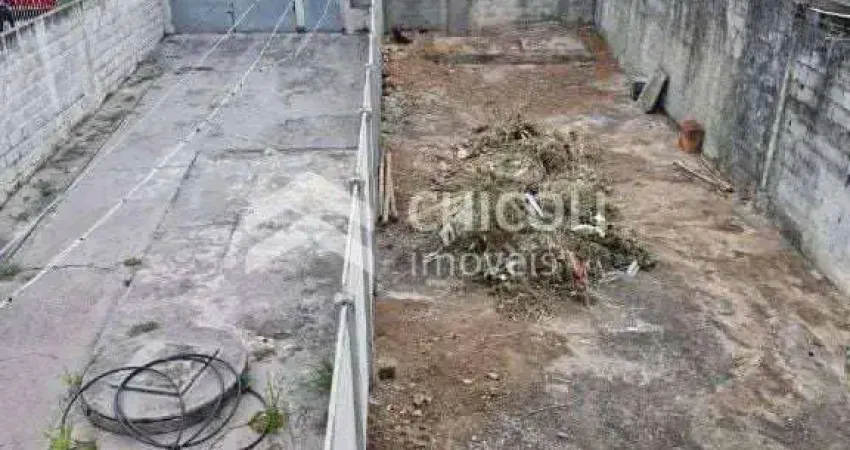 Terreno à venda no Parque São George, Cotia 