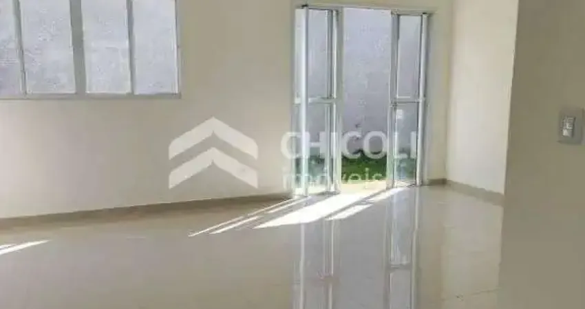 Casa com 3 quartos à venda no Centro, Vargem Grande Paulista