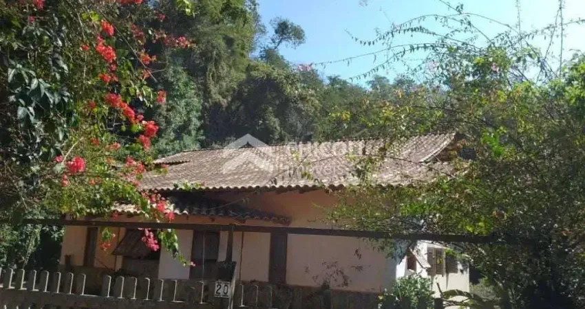 Casa com 4 quartos à venda no Parque dos Caetes, Embu das Artes