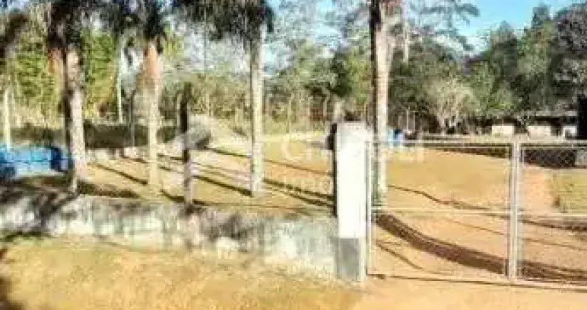 Terreno à venda no Bairro do Carmo, São Roque 