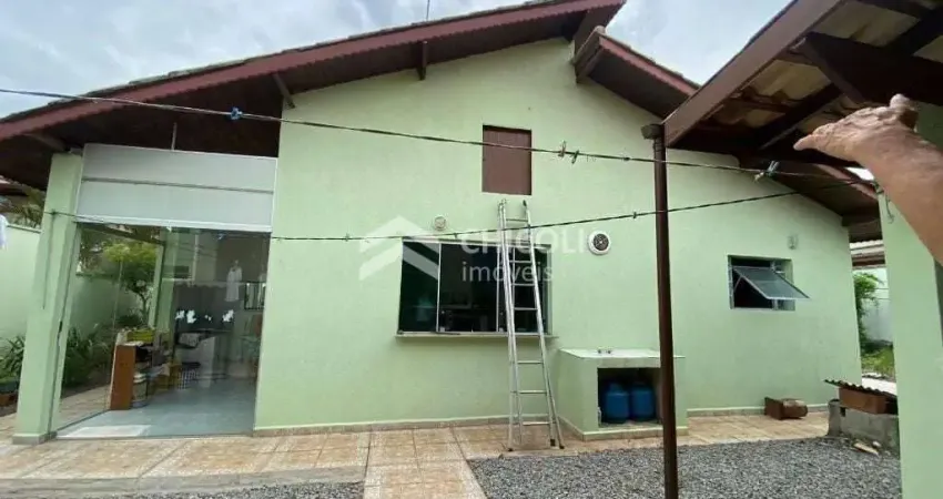 Casa com 3 quartos à venda no Centro, Vargem Grande Paulista 