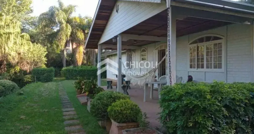 Casa com 3 quartos à venda no Bairro do Carmo, São Roque 