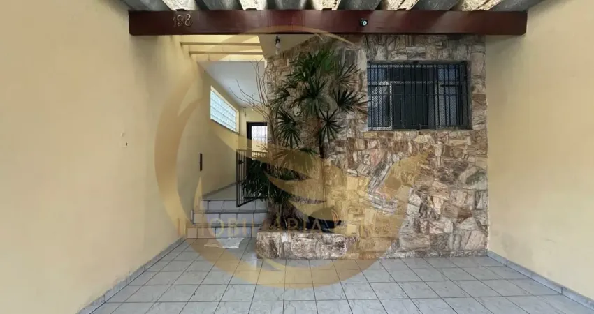 Sobrado com 3 dormitórios e 2 vagas de garagem- vila guilherme