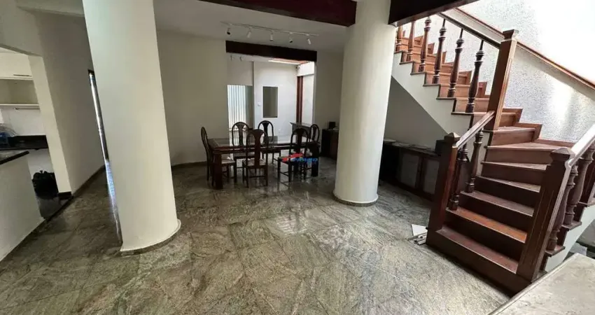 Casa 4 quartos, 2 suítes, 3 vagas, ótima localização no bairro, p/localização