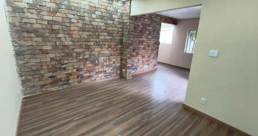 Casa comercial para locação – 2 andares – localização privilegiada