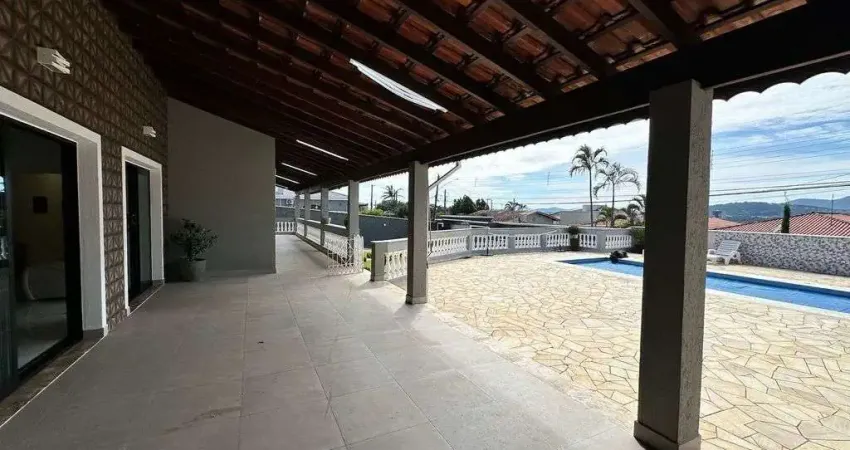 Casa com 4 quartos à venda no Jardim do Lago, Atibaia 
