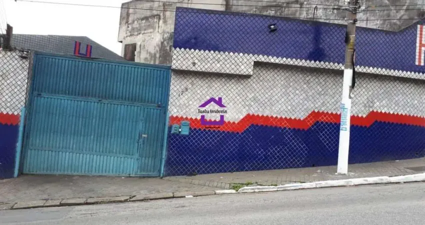 Barracão / Galpão / Depósito à venda no Jardim Caguassu, São Paulo 