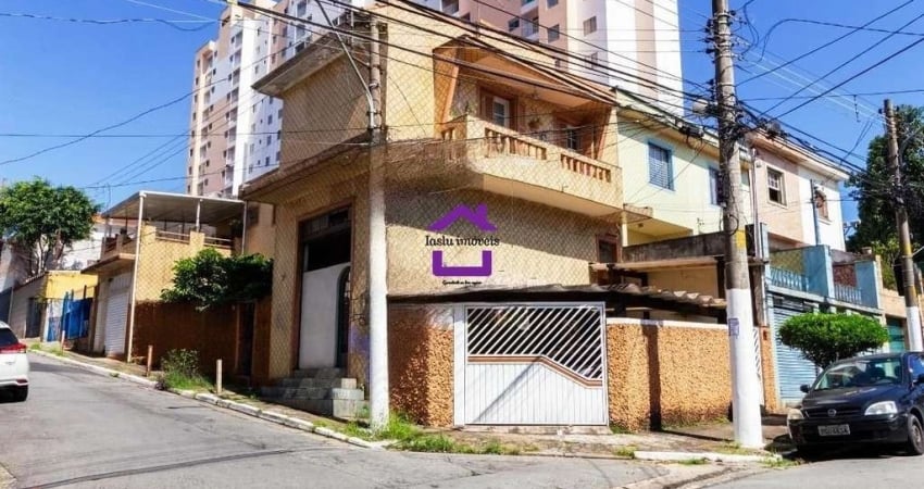 Casa (Sobrado) para Venda, 4 dorm(s), 2 vaga(s), 157 m²