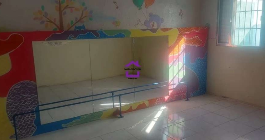 Casa (Sobrado) para Venda, 4 dorm(s), 2 vaga(s), 390 m²