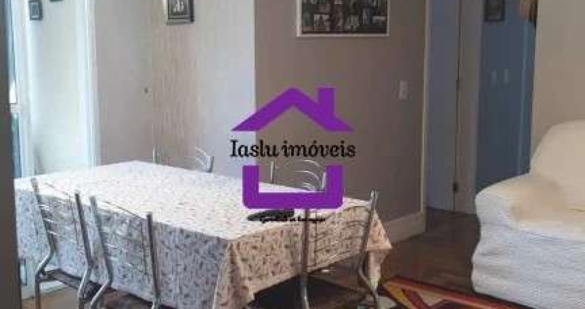 Apartamento (Apartamento Padrão) para Venda, 3 dorm(s), 1 suite(s), 2 vaga(s), 72 m²