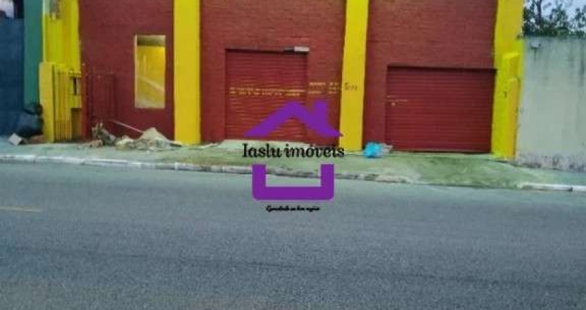 PRÉDIO COM GALPÃO COMERCIAL, PRÉDIO ADMINISTRATIVO E APTO NOS FUNDOS – 516 m2 para venda.
