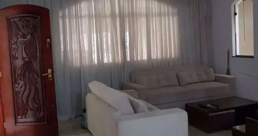 Casa com 4 quartos à venda na Rua Sedan, 119, Utinga, Santo André