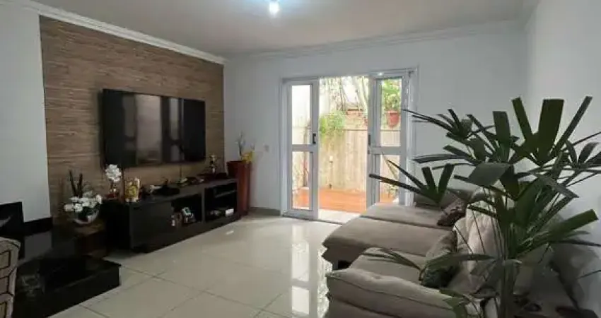 Casa com 3 quartos à venda na Rua Pérsia, 256, Vila Marte, São Paulo