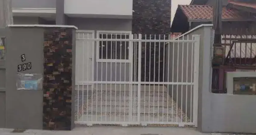 SOBRADO GEMINADO no ADHEMAR GARCIA com 4 quartos para VENDA, 80 m²