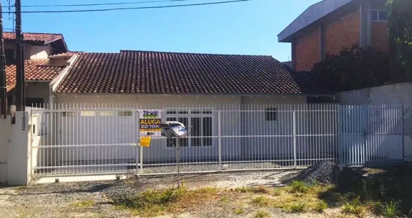 Casa com 5 quartos para alugar na Rua Almirante Jaceguay, 1882, Costa e Silva, Joinville