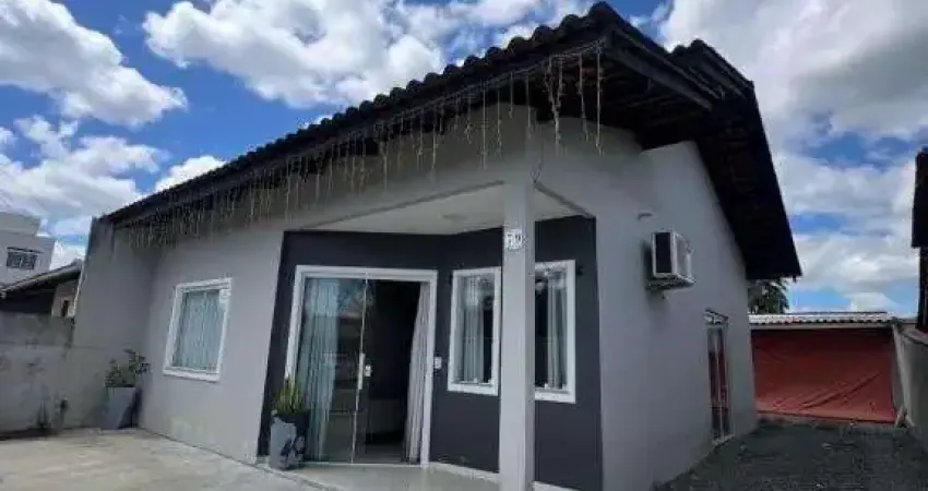 CASA no MORRO DO MEIO com 2 quartos para VENDA, 75 m²