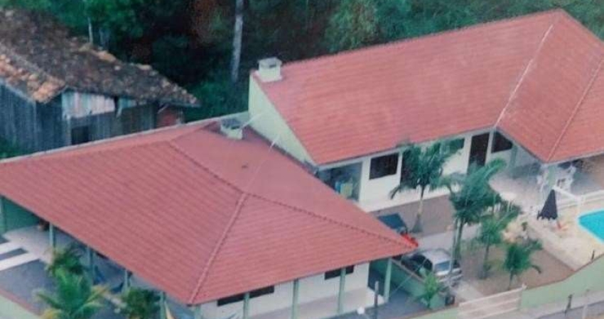 CASA no PRAIA DO ERVINO com 6 quartos para VENDA, 480 m²
