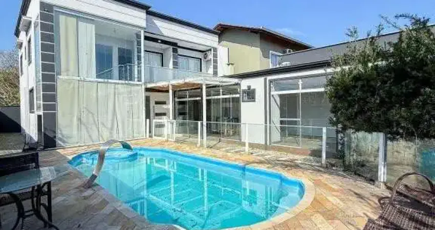 Casa com 4 quartos à venda na Rua Jorge Zattar, 163, Floresta, Joinville