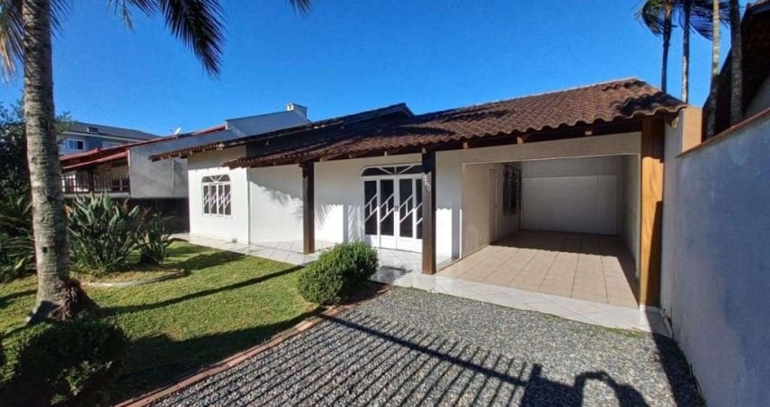 CASA no IRIRIÚ com 3 quartos para LOCAÇÃO, 155 m²