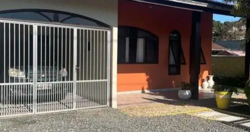 Casa com 3 quartos à venda na Rua Cidade de Orós, 235, Itaum, Joinville