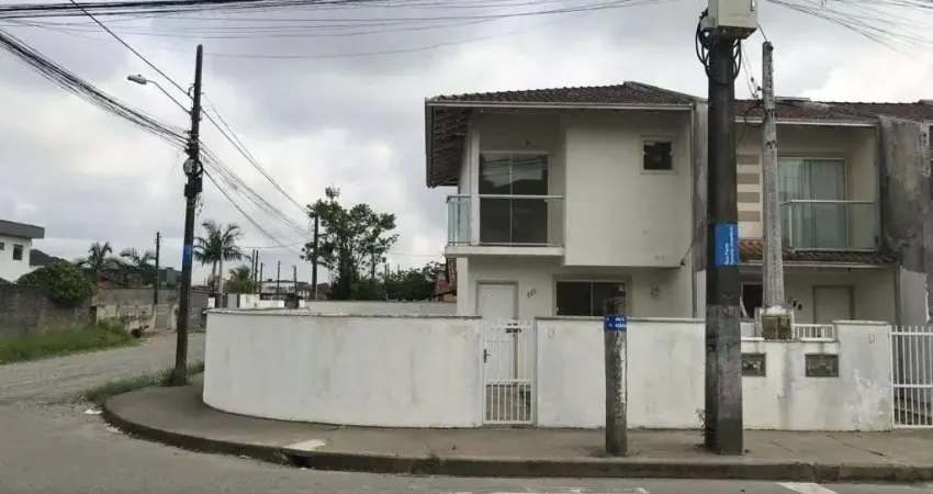 Sobrado geminado no paranaguamirim com 2 quartos para venda, 77 m²