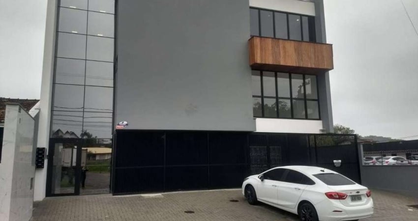 Sala comercial para alugar na Rua Evaristo da Veiga, 424, Glória, Joinville