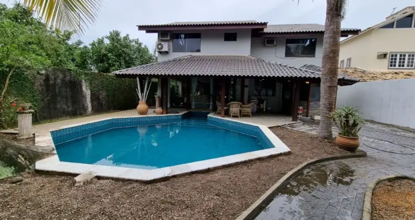 Casa em condomínio fechado com 5 quartos para alugar na Avenida Djalma Ribeiro, Barra da Tijuca, Rio de Janeiro
