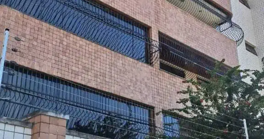 Excelente Apartamento com 03 Quartos na Parquelândia